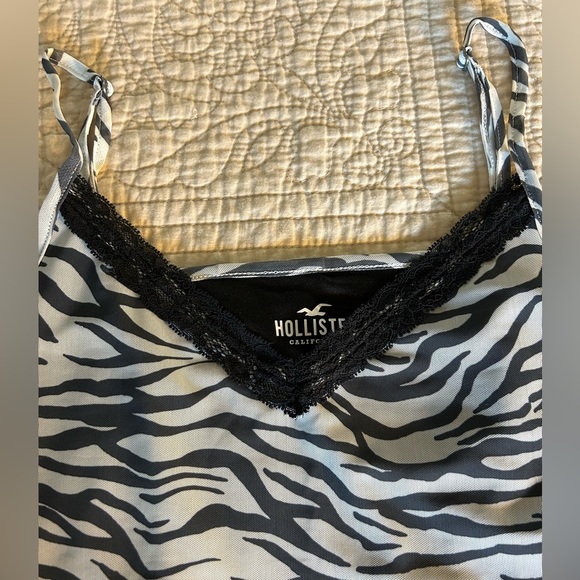 Hollister Animal Print Lace Trim Mesh Cami - Picture 5 of 9